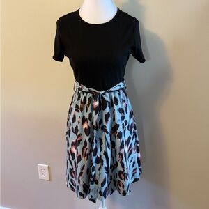 SHEIN Black and Blue Patterned Top